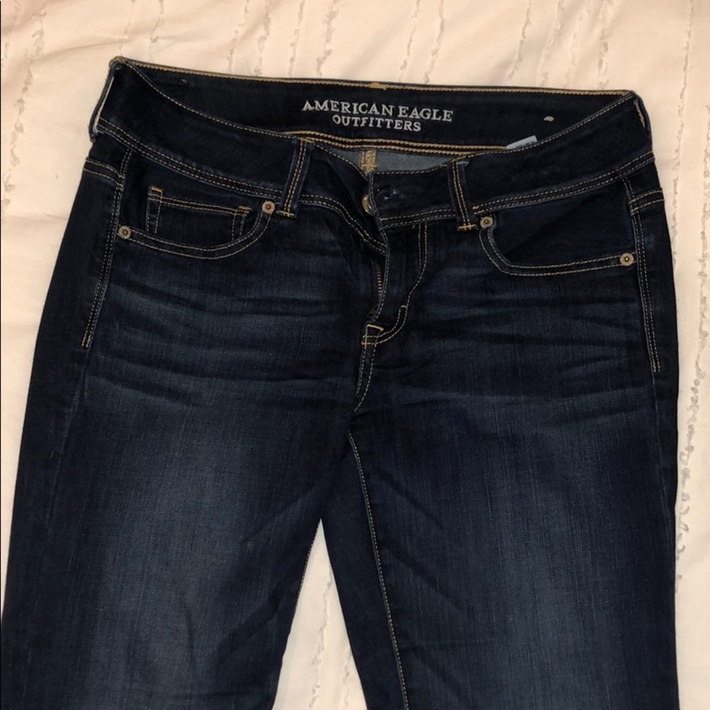 Dark wash. Boot cut jeans